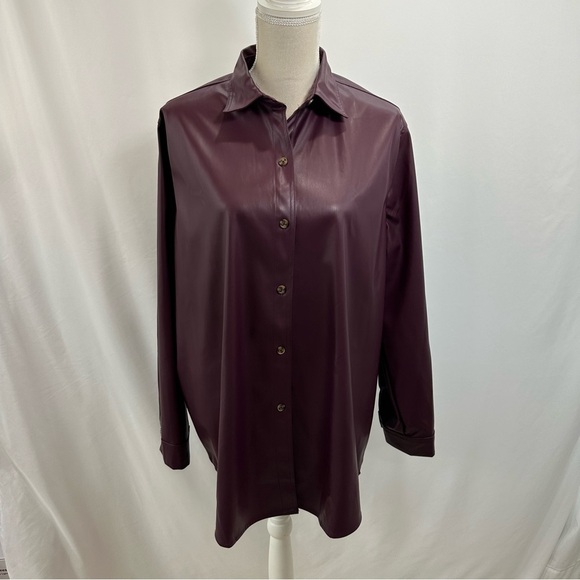 HUE Women's Burgundy Button-Down Shirt - Picture 2 of 9